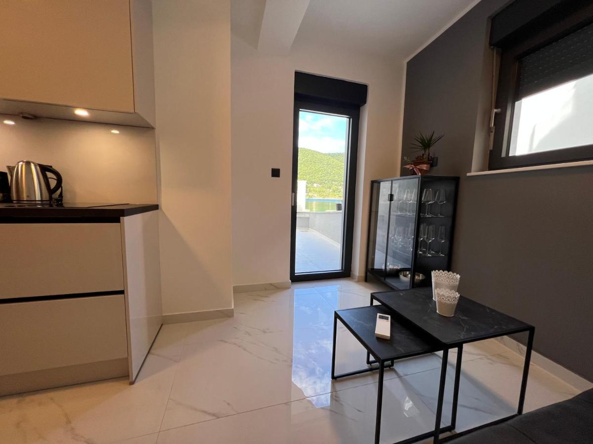 White Pearl Apartments - New เกรบัชติซา ภายนอก รูปภาพ