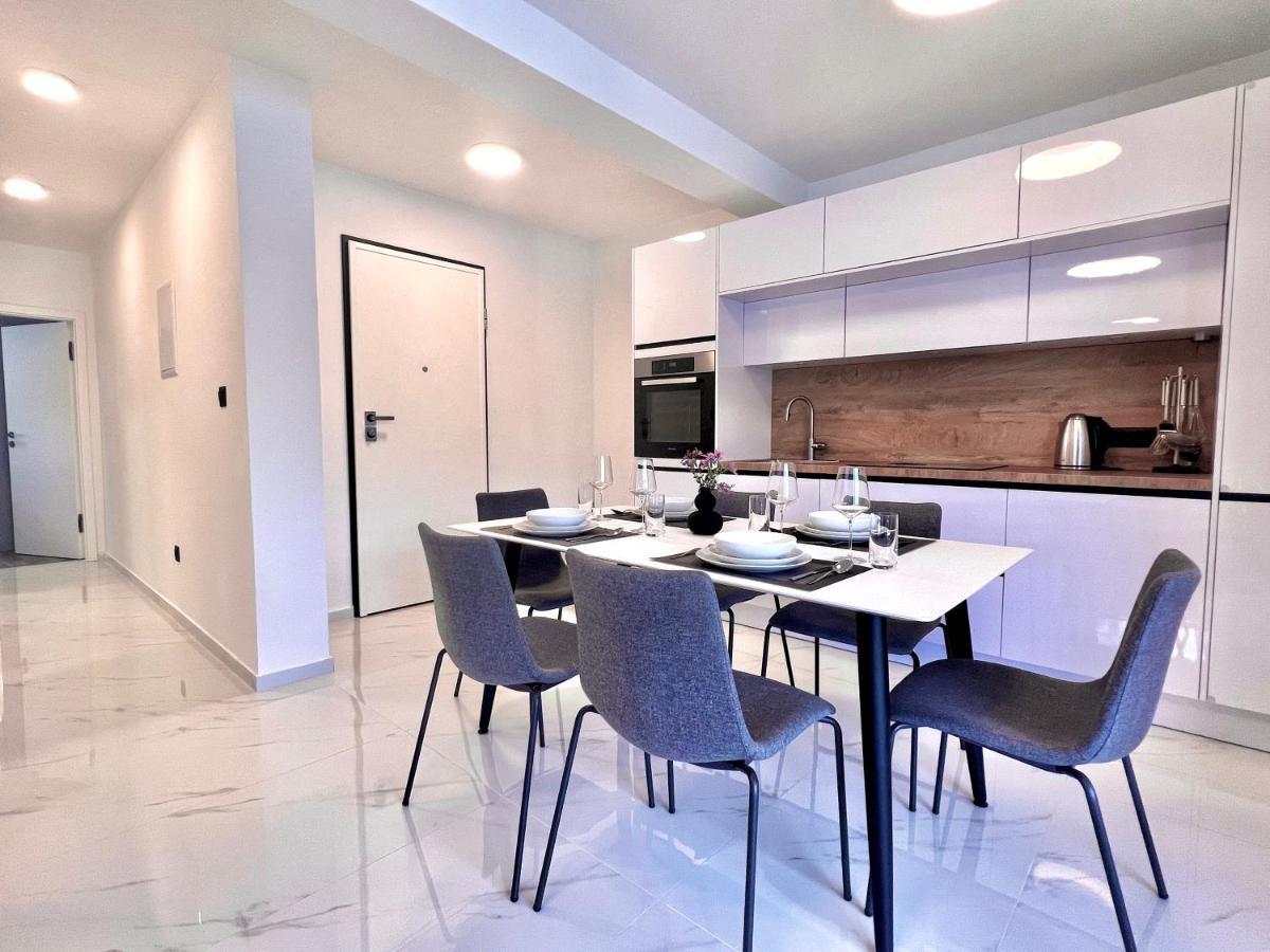 White Pearl Apartments - New เกรบัชติซา ภายนอก รูปภาพ