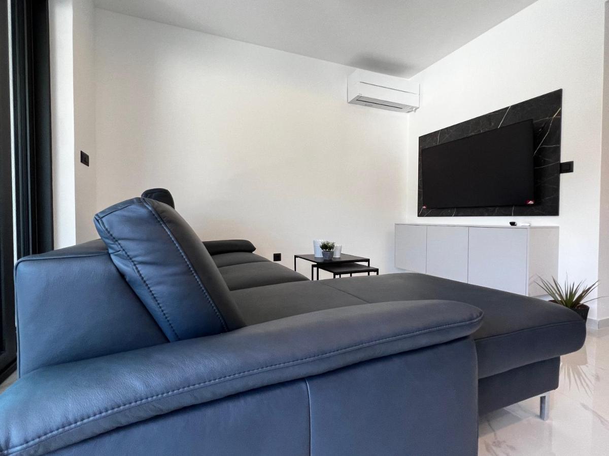 White Pearl Apartments - New เกรบัชติซา ภายนอก รูปภาพ